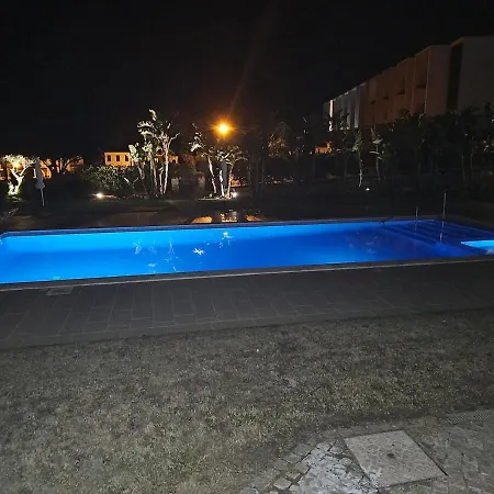 Apartment Sea Shimmer 3 Bedroom 2 Bath 3 Terraces