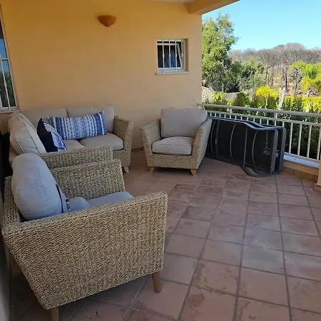 Sea Shimmer 3 Bedroom 2 Bath 3 Terraces شقة *